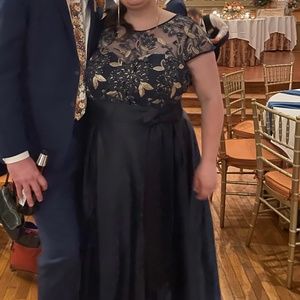 STUNNING Occasion Dress Size 18